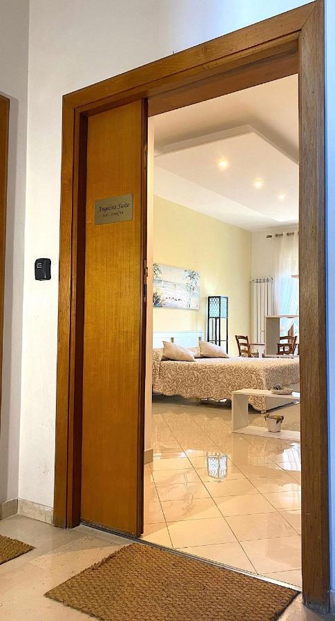 Angelina Suite B&B - Sorrento Centro Dış mekan fotoğraf