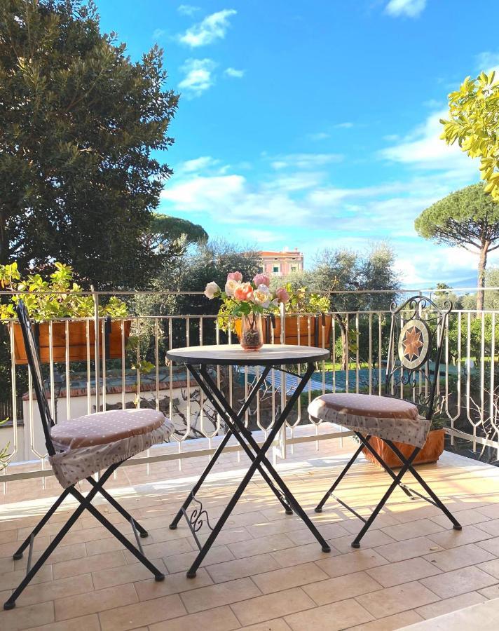 Angelina Suite B&B - Sorrento Centro Dış mekan fotoğraf